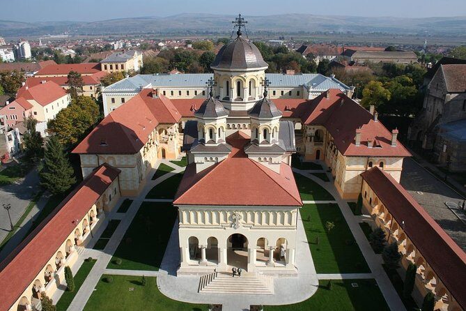 4 days Transylvania Tour From Budapest to Bucharest - Corvin Castle, Alba Iulia, and Sibiu in One Day