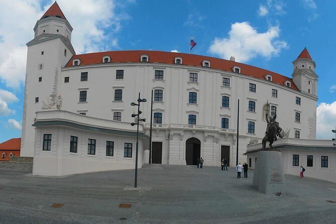 8 days European Highlights PRIVATE TOUR from Budapest including Budapest Vienna Prague and Bratislava - Prague: Old Town Square’s clock magic and the fortress-city feel