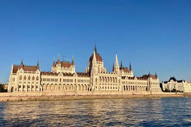 8-hour private Budapest city tour by car / minivan - Why This Private 8-Hour Tour Works So Well in Budapest