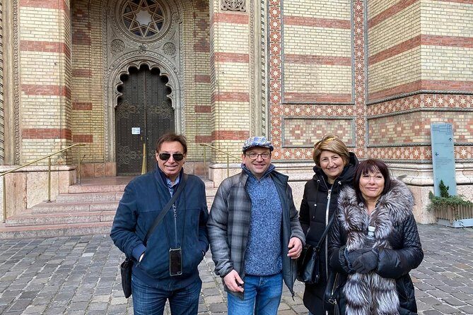 A Journey through Jewish Budapest - Private Walking Tour - Dohány Street Synagogue: Europe’s Largest Temple and the Hero Memorial Layer