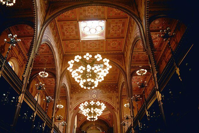 A Journey through Jewish Budapest - Private Walking Tour - Rumbach Street Synagogue: Status Quo Ante and Why It Matters