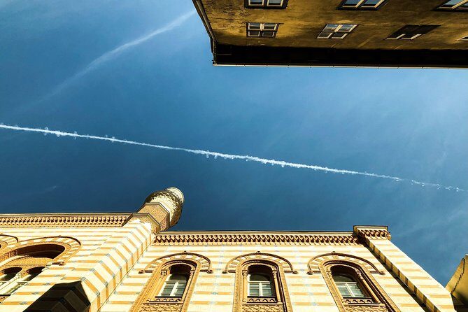 A Journey through Jewish Budapest - Walking Tour - Rumbach Street Synagogue and the Status Quo Ante storyline