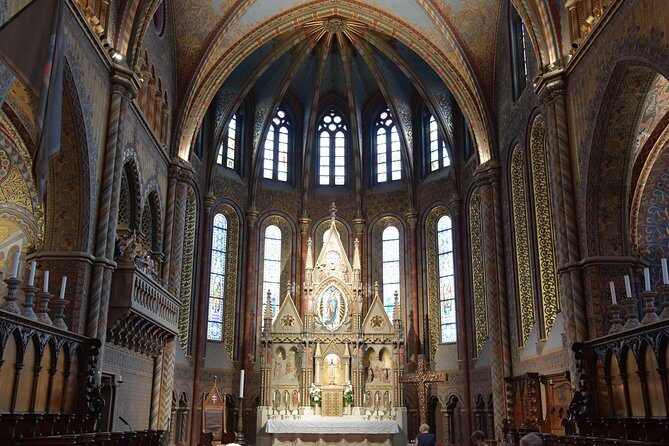 All day city tour in Budapest - Guide-driven moments: what makes this day feel better than a checklist