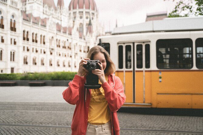 Analog Photo Trip - Meet-up point to final viewpoint: where the trip starts and ends