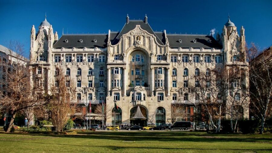 Art Nouveau Tour in Budapest: 3-Hour Private Tour - Budapest Secession Style: Why This Tour Feels Like a Time Machine