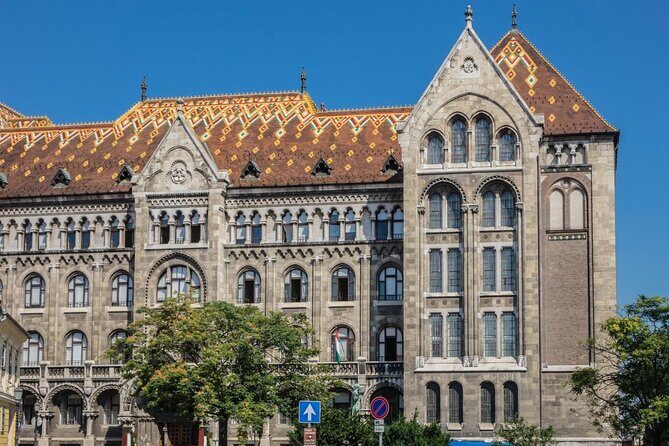 Art Nouveau Treasures of Budapest – Exclusive Private Tour - Key things you’ll notice on the way
