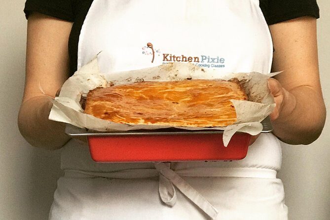 Authentic Jewish Cooking Class by a Professional chef - Hotel taxi transfer and the meeting point at Király u. 77