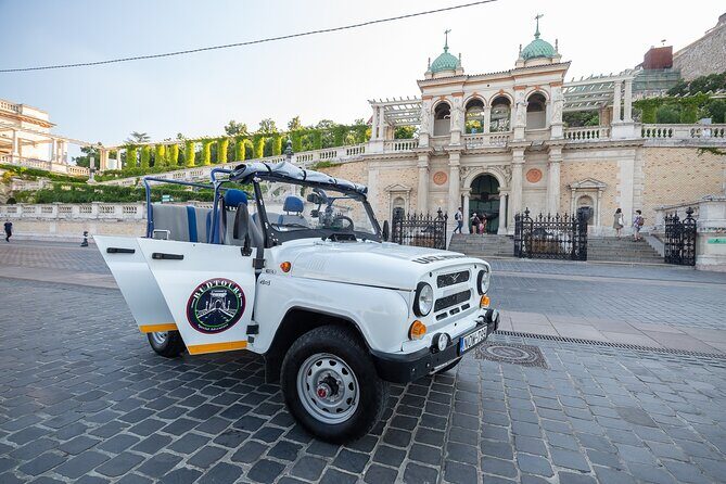 Best of Budapest Tour - Heroes’ Square and City Park: Monuments, Then a Real Local Hangout Area