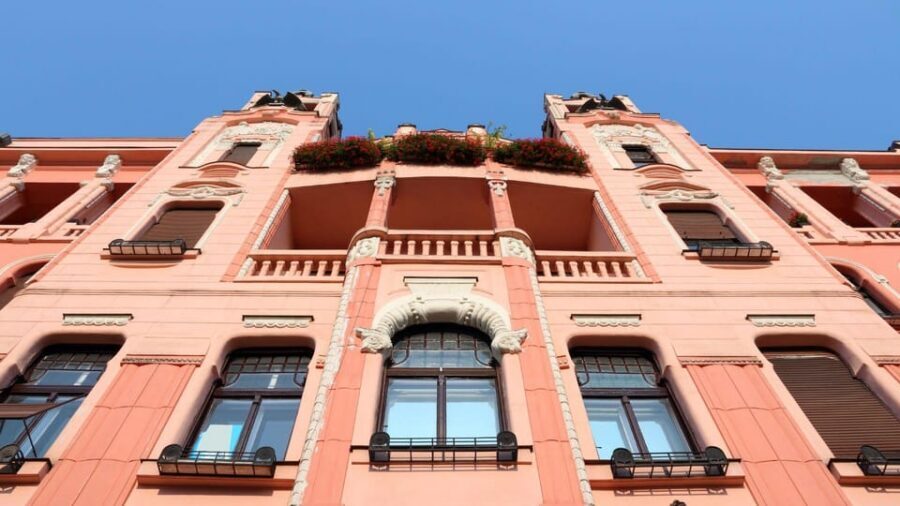 Best of Debrecen: Private Walking Tour with a Local - Starting at Nagyerdő Park and the water-tower moment