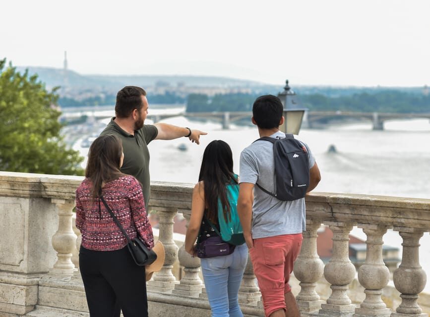 Buda Castle and Mathias Church Guided Tour - Matthias Church Interior (30 Minutes): Coronations and Close-Up Details