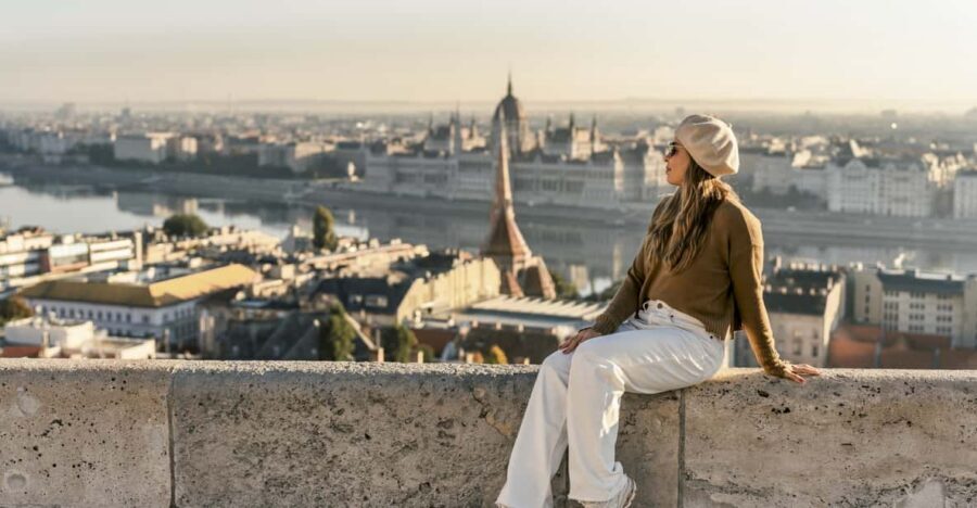 Buda Castle: Private photoshoot with a local guide - Why a private Buda Castle photoshoot works so well