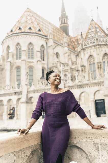 Buda Castle: Private photoshoot with a local guide - Buda Castle photo time: your main set of shots