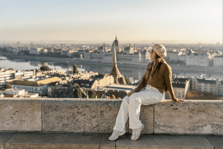 Buda Castle: Private photoshoot with a local guide - Meet at Szentháromság tér: the perfect starting line