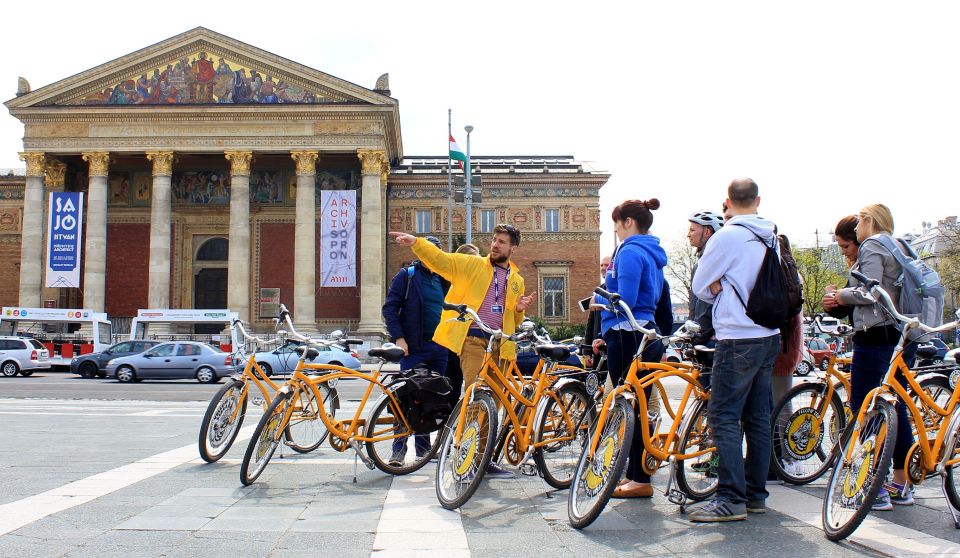 Budapest ❤️Winter Bike Tour with Coffee Stop❤️ - The ride starts on Andrassy Boulevard—right where the city shows off