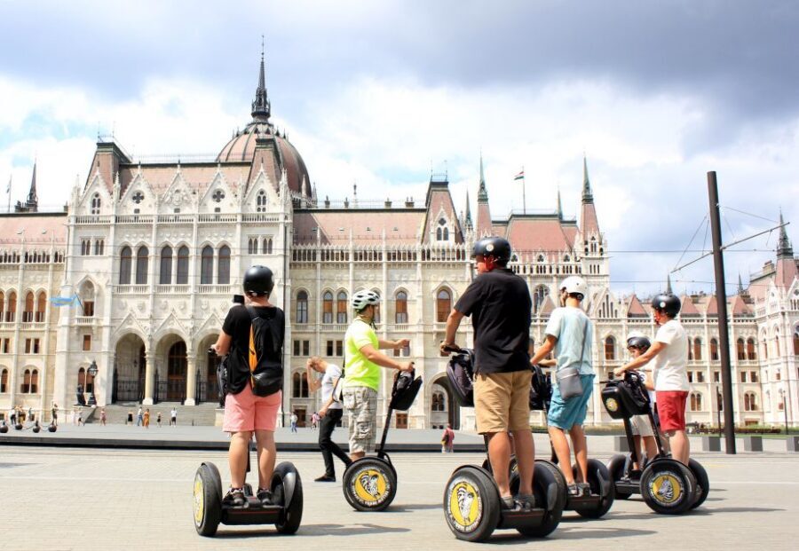 Budapest: 1-Hour Private Segway Tour - What the tour does (and doesn’t) teach you