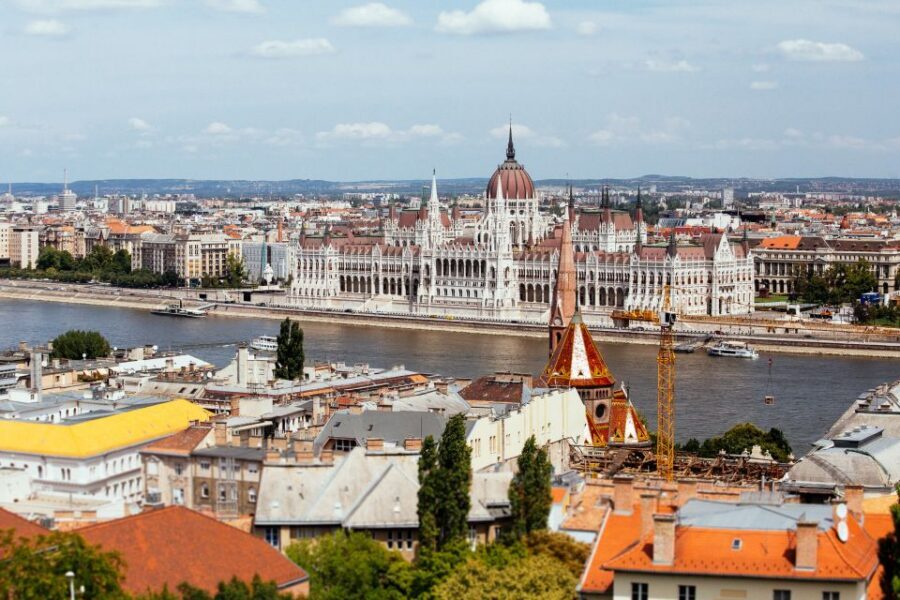 Budapest: 2-Hour Private Kick-Start Tour with a Local - Should you book this Budapest kick-start tour?