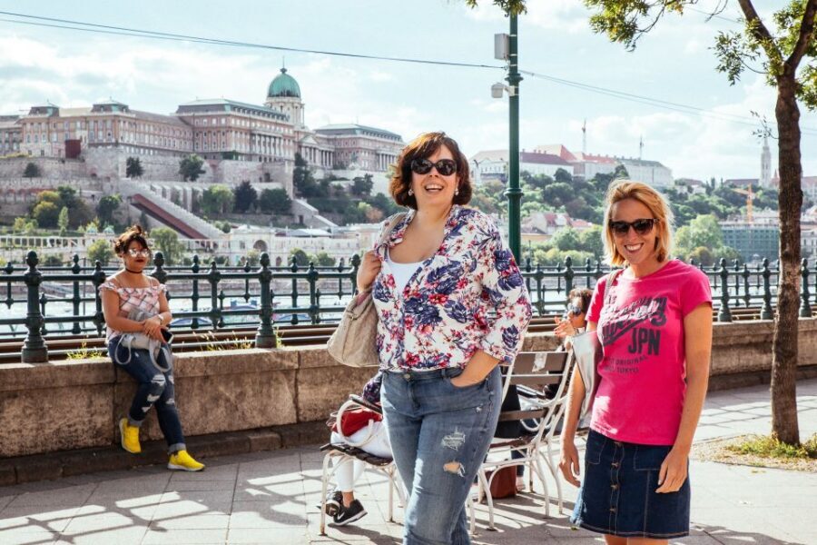 Budapest: 2-Hour Private Kick-Start Tour with a Local - A 90-minute loop through the center: Museum and Váci Street
