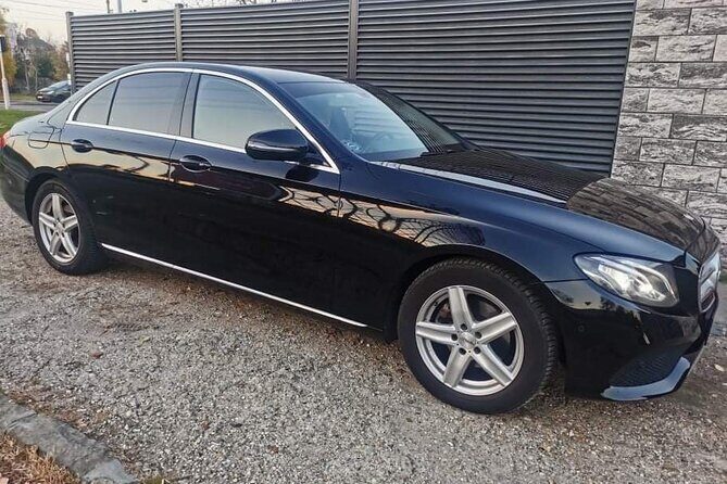 Budapest Airport transfer - From Arrivals Hall to Your Door: The Real Point of an Airport Transfer