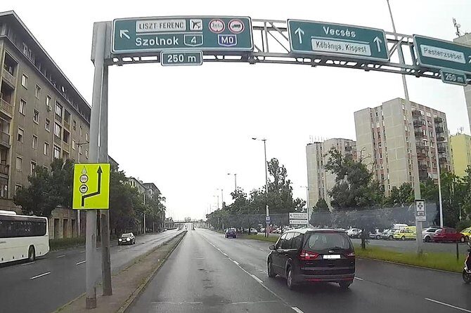 Budapest Airport Transfer - return (arrival & departure) with discount - Return-Day Strategy: How to Avoid the Last-Minute Panic