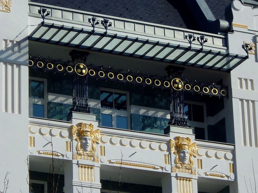 Budapest Art Nouveau Walking Tour - Kazinczy Street Orthodox Synagogue: the Art Nouveau interior finale