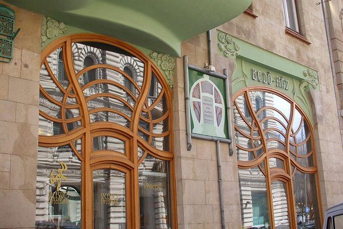 Budapest Art Nouveau Walking Tour - The Postal Bank by Ödön Lechner: Hungary’s Gaudí moment