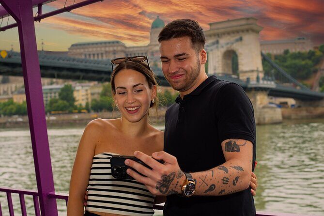 Budapest Audio Guide Cruise with Day, Sunset and Night Options - Audio Guide That Lives on Your Phone: Earphones Are Non‑Negotiable