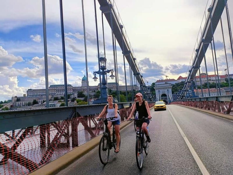 Budapest & Buda Castle e-Bike Tour with a local guide - Key things I’d bookmark before you go