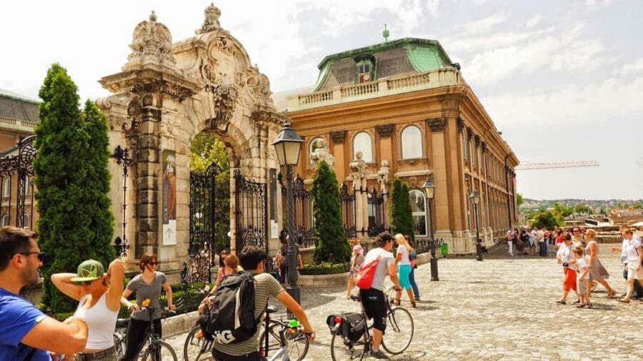 Budapest & Buda Castle e-Bike Tour with a local guide - E-bike riding reality check: safety briefing, group pace, and comfort level