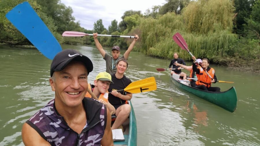 Budapest: Canoeing the Danube w or wo Sauna or Danube Beach - Leányfalu lunch stop: a local meal on the river’s edge