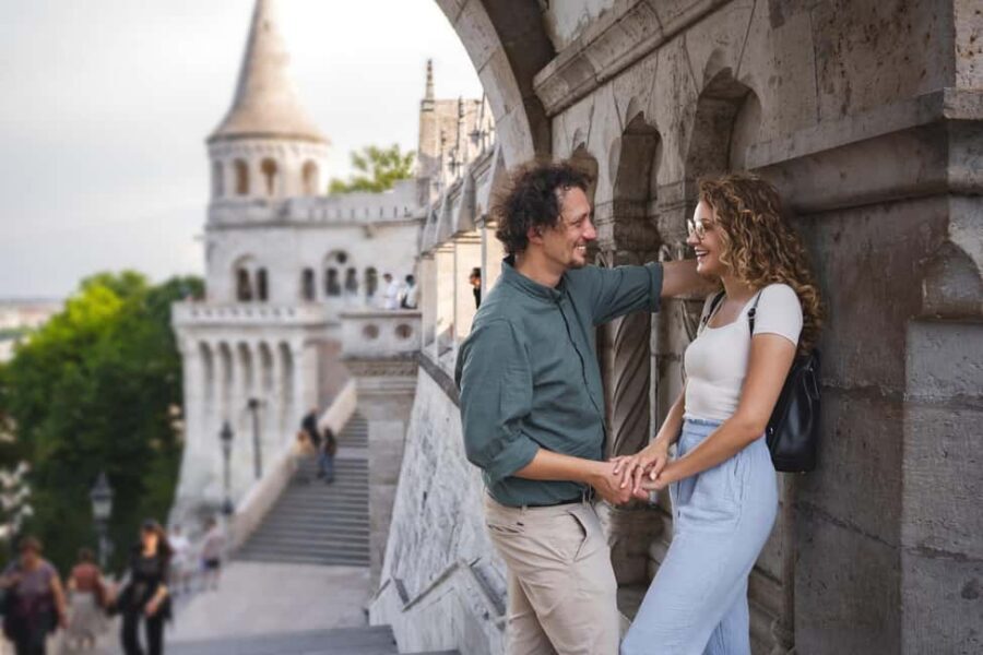 Budapest: Castle Hill Photoshoot with Private Photographer - FAQ
