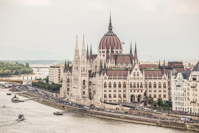 Budapest Castle Walk - Why the Buda Castle Walk Works Better Than a Quick Sightseeing Loop