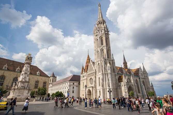 Budapest Castle Walk - Stop 1: Fisherman’s Bastion and the Hill’s Street Logic