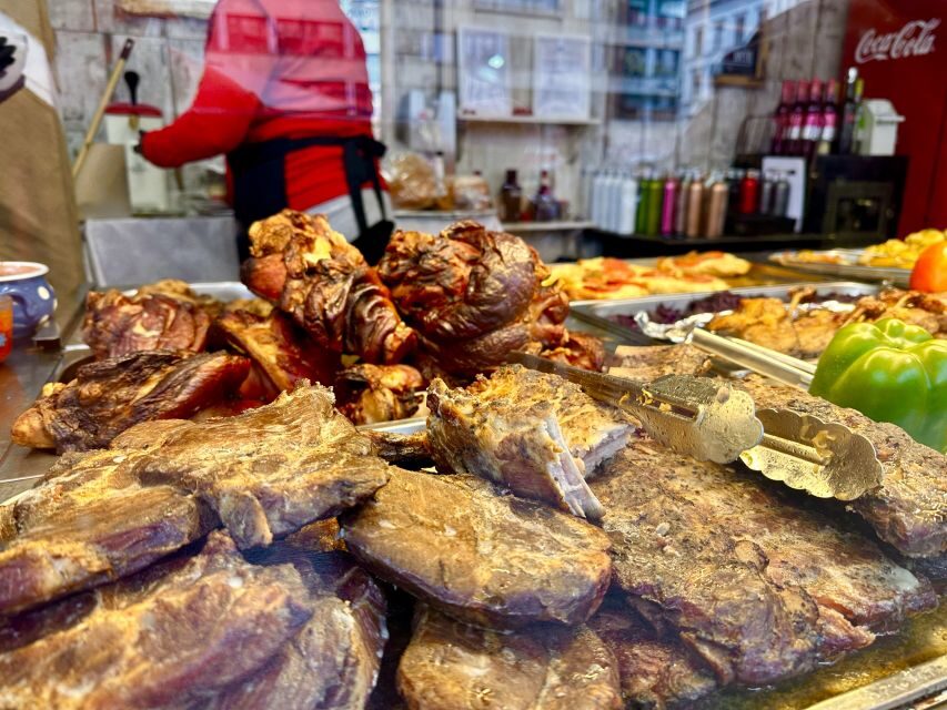 Budapest: Christmas Market Guided Walking Tour with Tastings - Starting by the Hungarian State Opera House