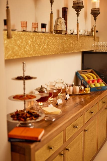 Budapest: Couple Holistic Swedish Massage with Jacuzzi Time - Making the most of the included 4-hour bath entry