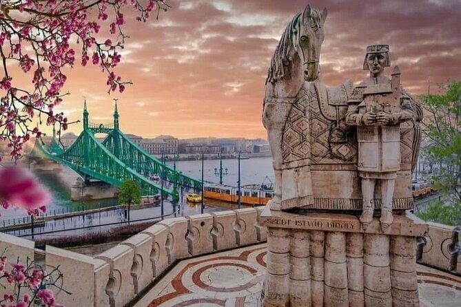 Budapest Custom Tour with a Resourceful Local Guide - Cat Cafe Budapest: a short stop that changes the energy