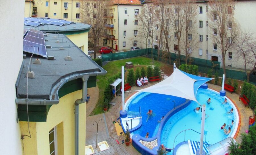 Budapest: Dandar Thermal Bath Full-Day Admission - Dandar Thermal Bath in an Art Nouveau Building