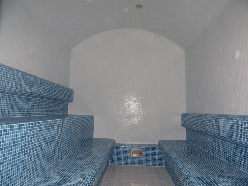 Budapest: Dandar Thermal Bath Full-Day Admission - How to Spend the Day in the Thermal Water (Indoor + Outdoor)
