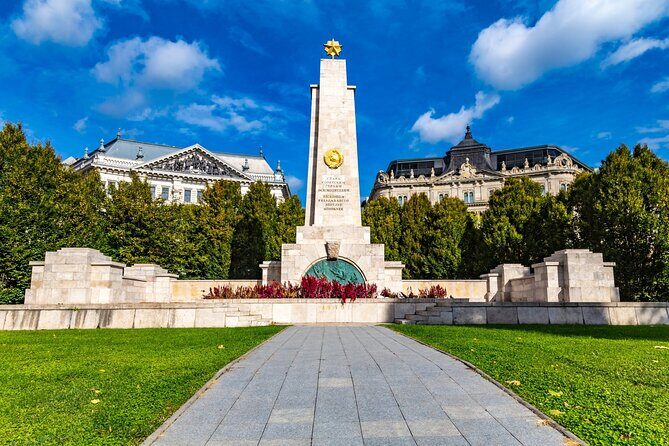 Budapest Danube River Cruise with Old Town Walking Tour - Old Town Hall to Andrássy út: architecture, squares, and city stories