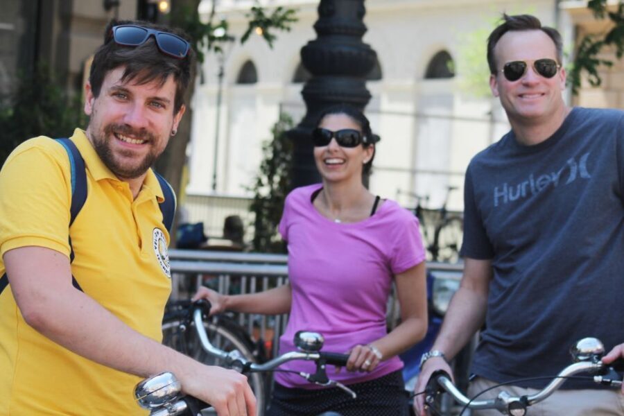 Budapest: Danube River Views Bike Ride - Back Toward Pest: Promenade Bike Lanes and Downtown Orientation