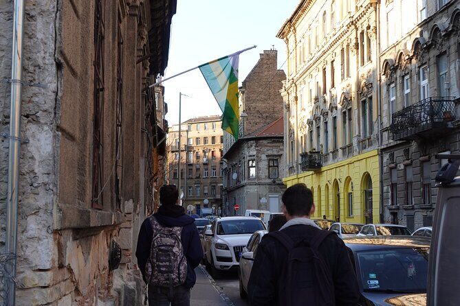 Budapest District 8 Crime and Culture Walking Tour - What the small group size means for your experience
