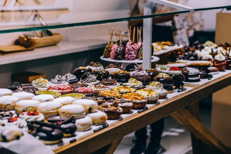 Budapest: Food Tour of Hidden Gems for Small Groups - Where the Tour Starts: Belvárosi Lugas and a Simple Game Plan