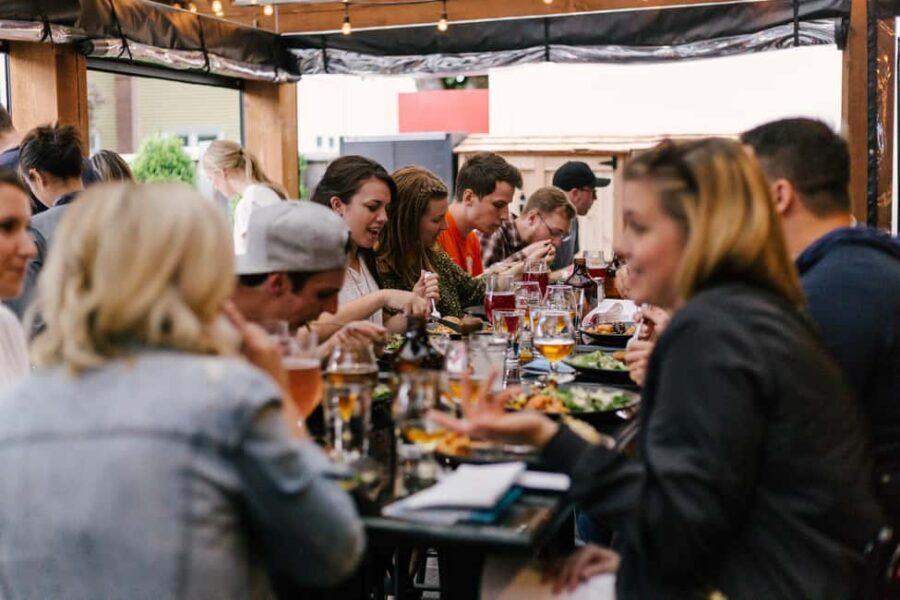 Budapest: Food Tour of Hidden Gems for Small Groups - Goulash and a Traditional Drink: The Warm Welcome Stop