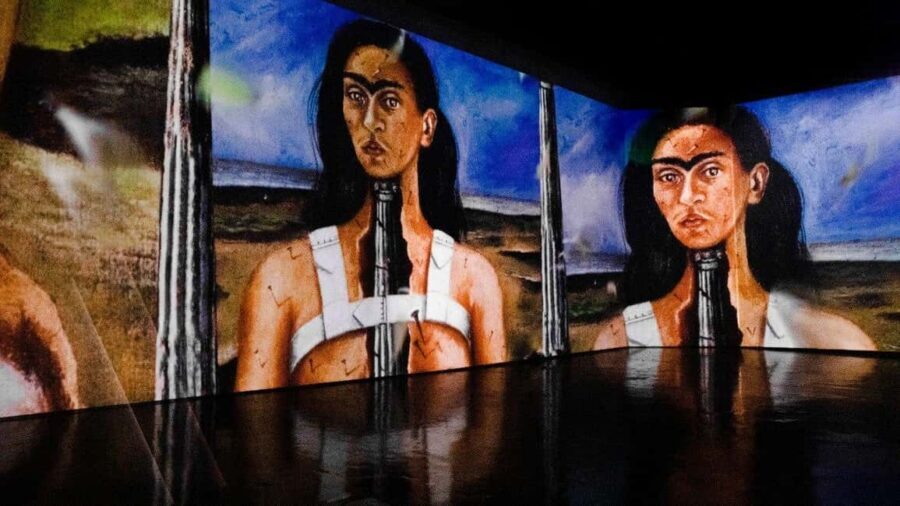 Budapest: Frida Kahlo Immersive Exhibition Ticket - Your 40-minute route: from the paintings to the person