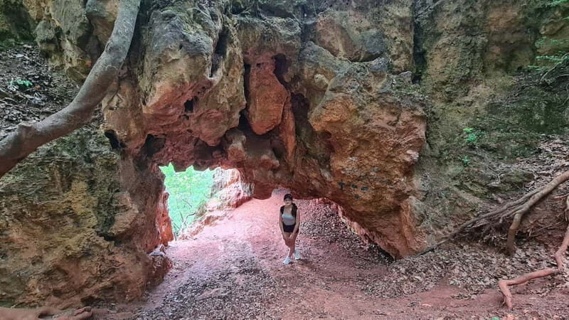 Budapest: Hiking Tour in the Buda Hills, Hármashatár Hill - Cave of Tábor Hill: dolomite geology you can actually experience