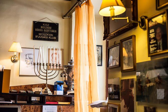 Budapest Jewish Cuisine & Culture Walk - Meeting at Madách Imre tér: Getting Oriented Fast