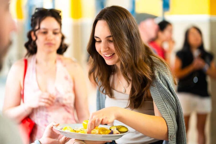Budapest: Kickstart the City - Local Market Tasting Tour - Central Market Hall: where Hungarian food culture starts