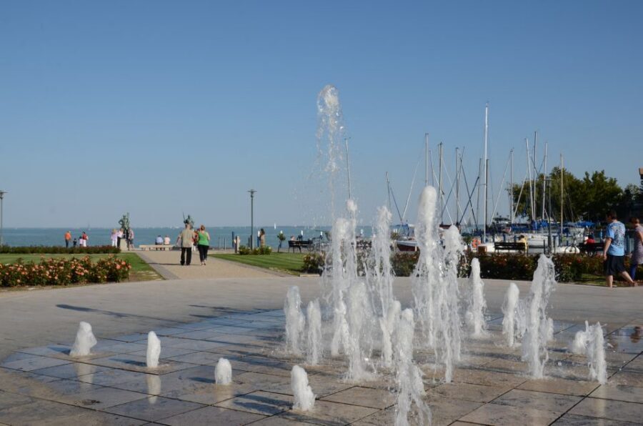 Budapest: Lake Balaton and Herend Full-Day Private Tour - Balatonfüred promenade: classic spa town energy by the lake