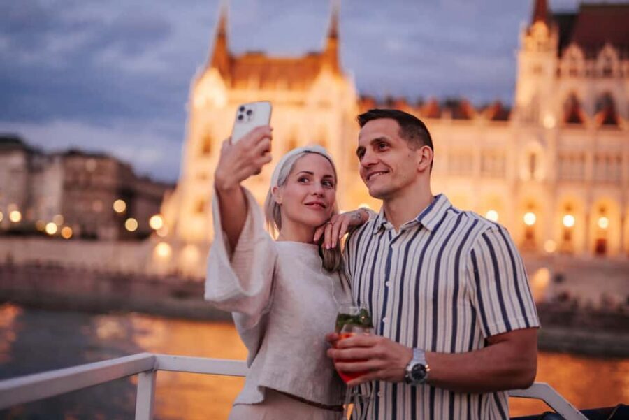 Budapest: Lotus Cruise with Unlimited Aperol and Prosecco - Key things to know before you go