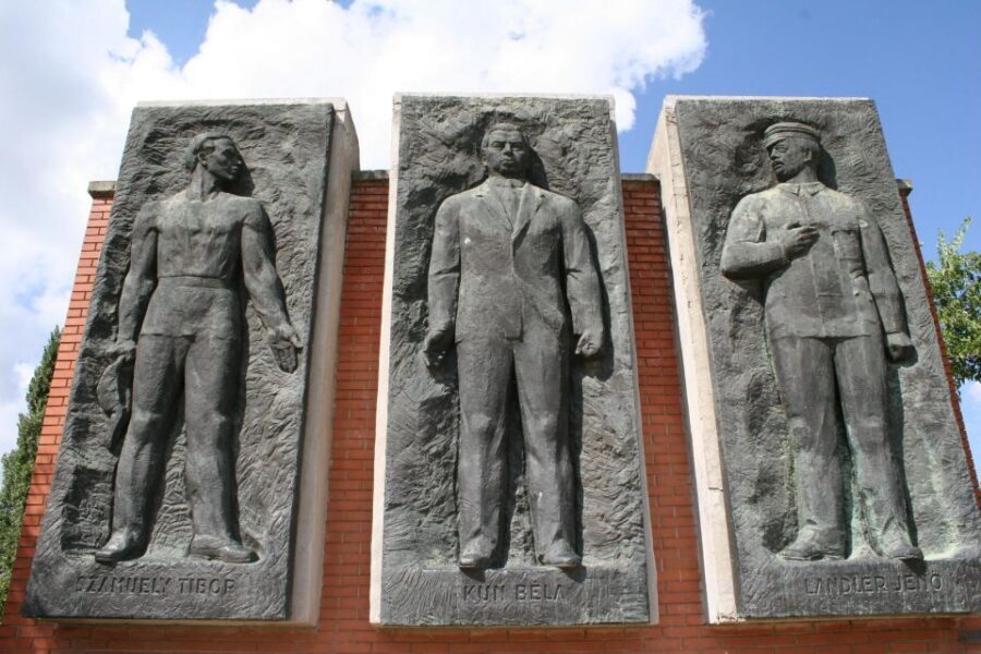 Budapest: Memento Park Ticket - Why Memento Park feels different from a typical museum