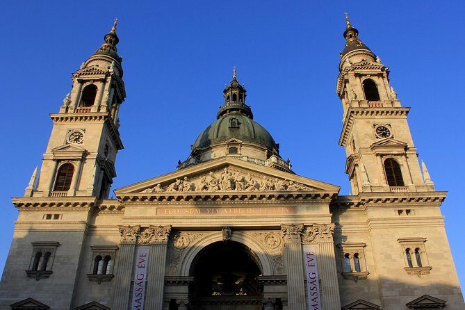 Budapest: Night Walking Tour with Danube River Cruise - Chain Bridge and the Danube Promenade: built-in views before the boat